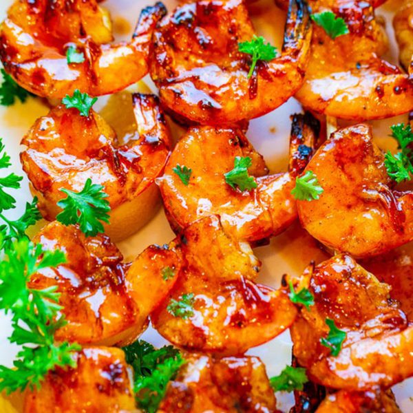 Sometimes it takes a lot to get through the week. Thankfully we have the weekly meal plan for persevering moms to help make the dinner rush a little bit easier!