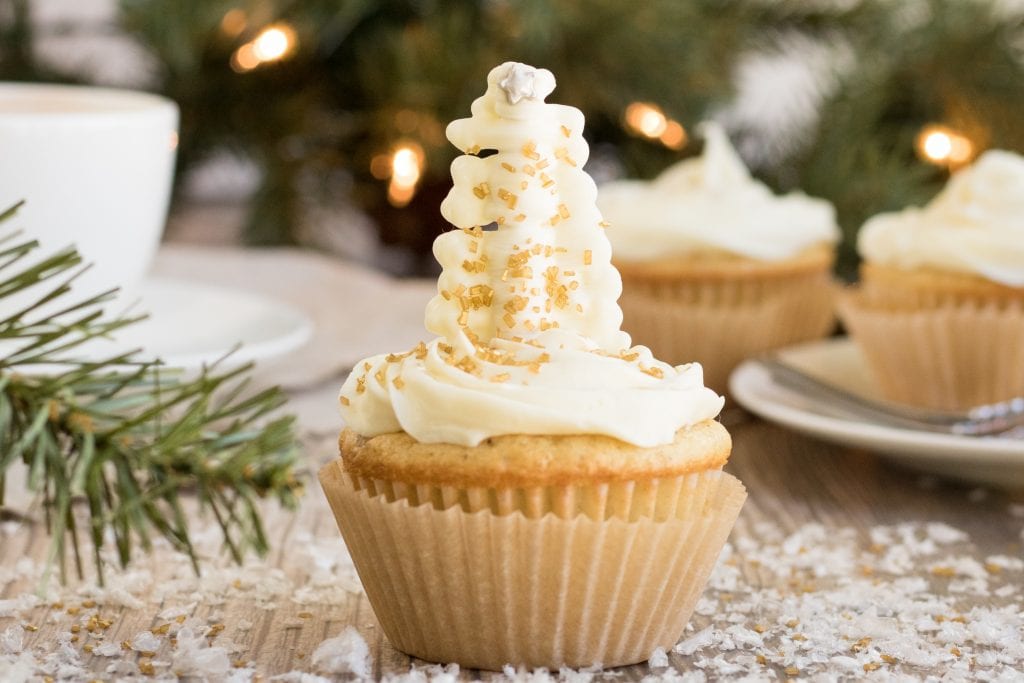 These easy Christmas Tree cupcakes are the perfect Christmas dessert that will wow your guests this year! The best thing about it? Prepped and done in under an hour.