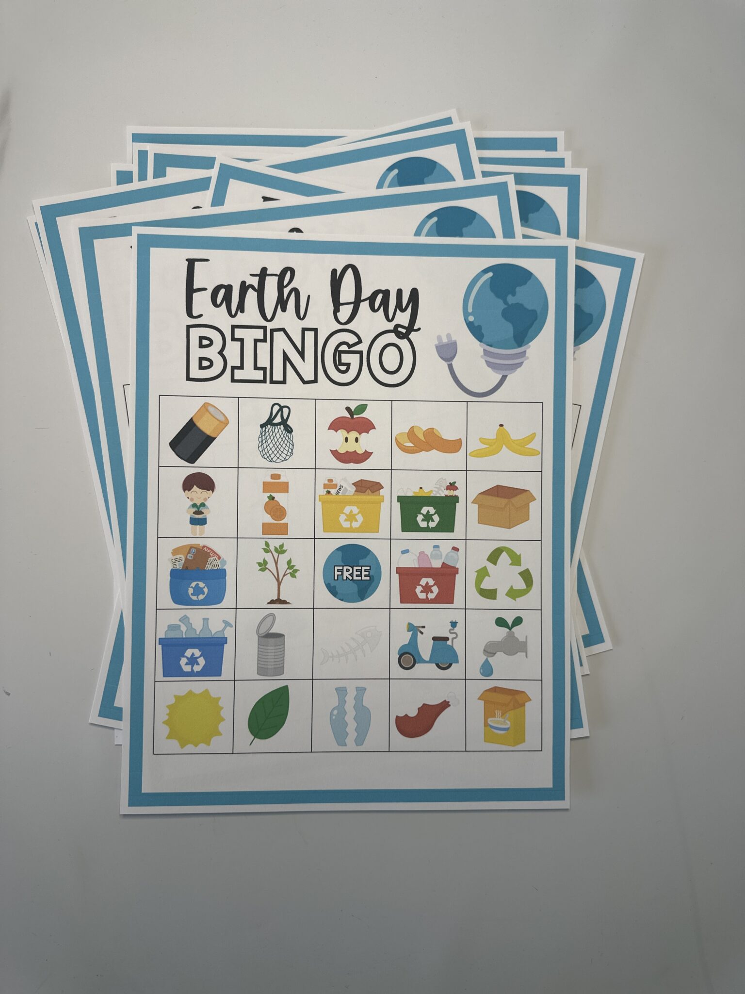 Free Earth Day Bingo Printable for Kids [10 Cards Included]