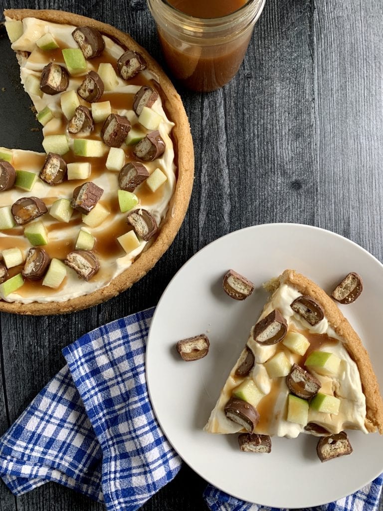 overhead shot of apple dessert pizza